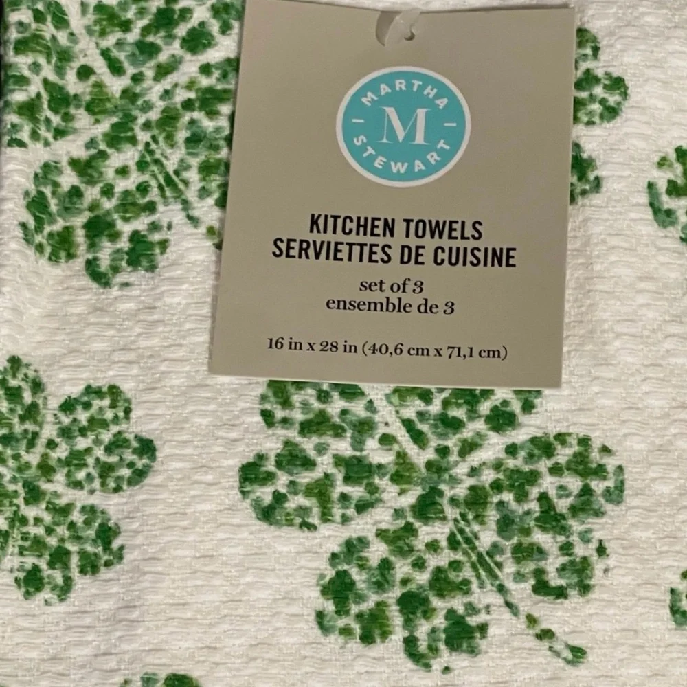 Martha Stewart St Patricks Shamrocks Kitchen Towels, Set of 3